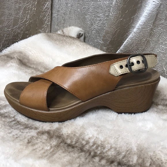 dansko jacinda size 38